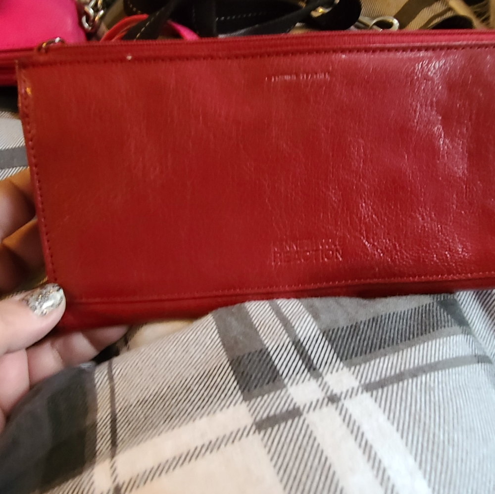 Kenneth Cole Wallet - Picture 3 of 3